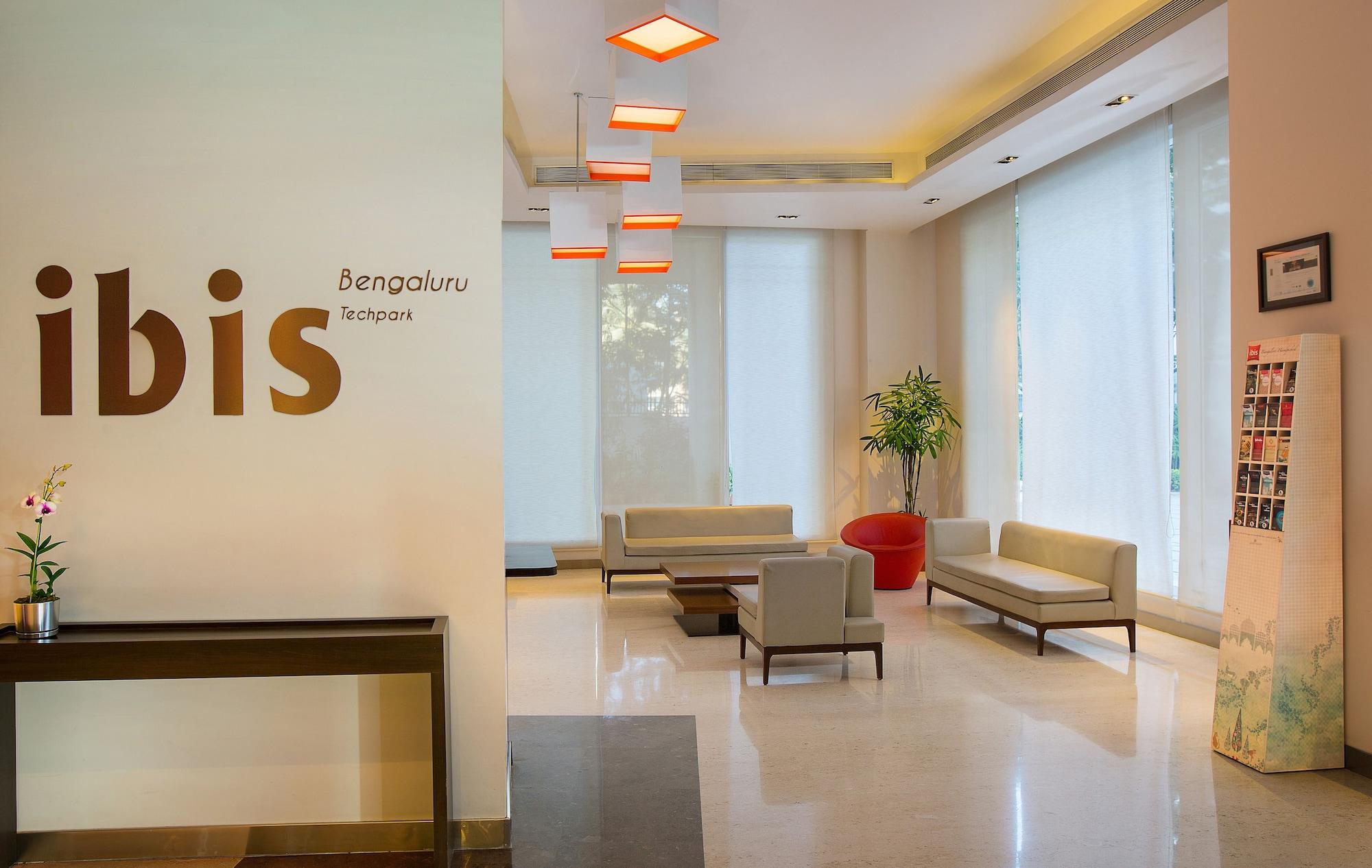 Отель Ibis Bengaluru Outer Ring Road Экстерьер фото