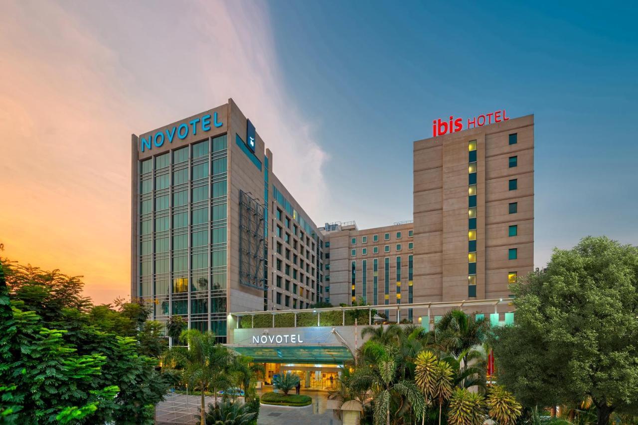 Отель Ibis Bengaluru Outer Ring Road Экстерьер фото