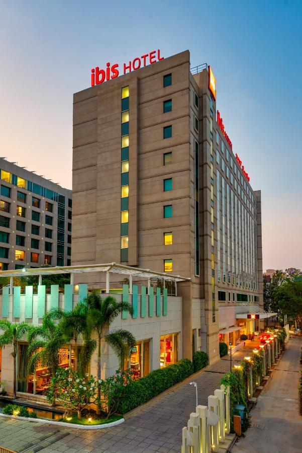 Отель Ibis Bengaluru Outer Ring Road Экстерьер фото
